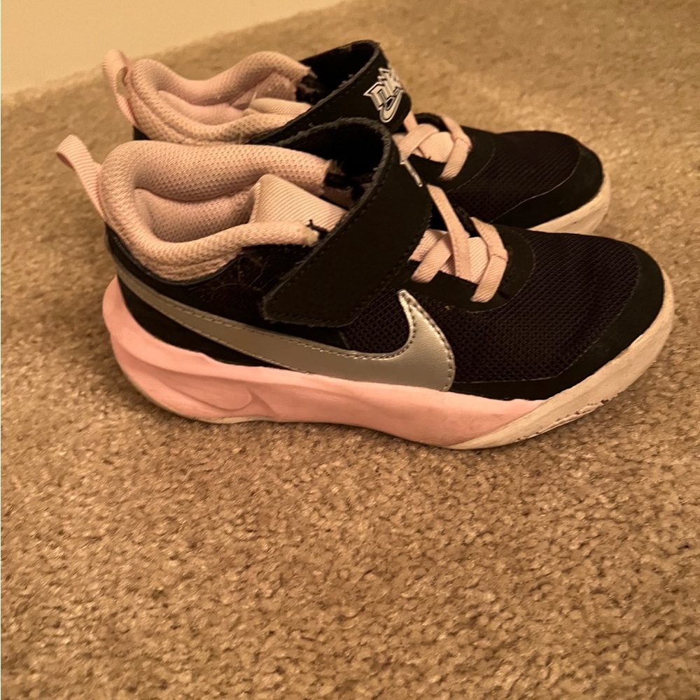 Nike toddler girls shoes size 11c